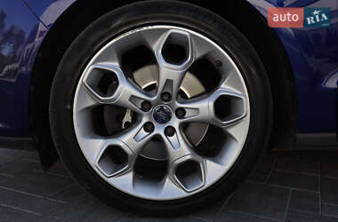 Минивэн Ford Galaxy 2015 в 