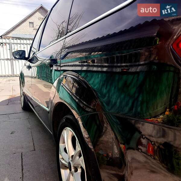 Минивэн Ford Galaxy 2011 в Житомире