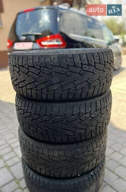 Минивэн Ford Galaxy 2013 в 
