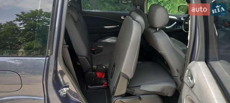 Минивэн Ford Galaxy 2013 в Измаиле