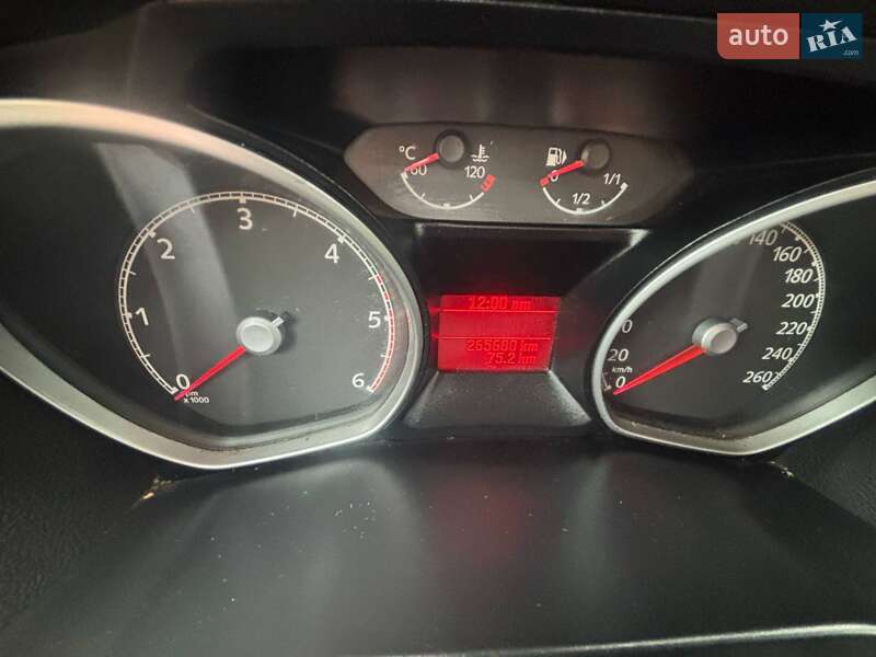 Минивэн Ford Galaxy 2007 в Тячеве