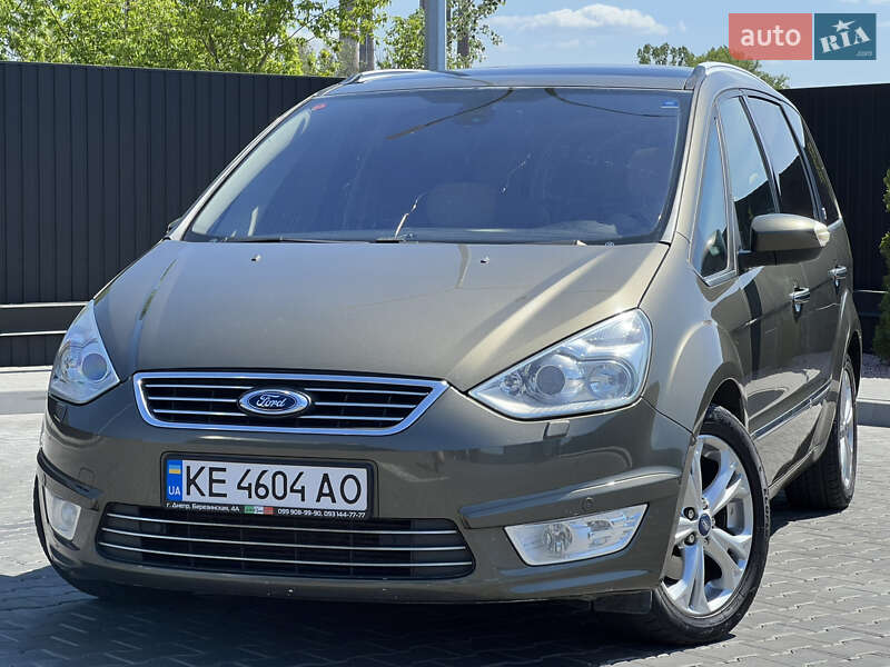 Минивэн Ford Galaxy 2010 в Днепре