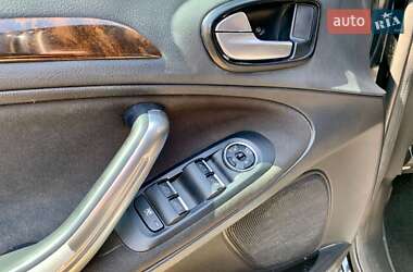 Минивэн Ford Galaxy 2009 в Виноградове