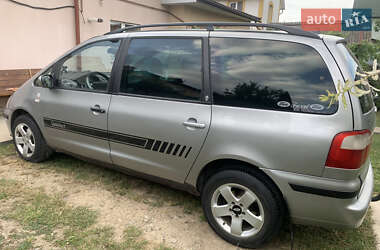 Минивэн Ford Galaxy 2003 в 