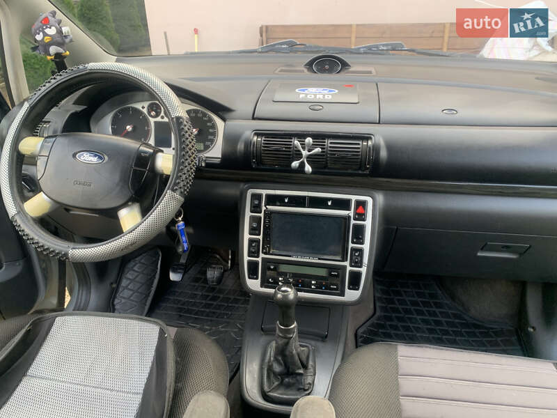 Минивэн Ford Galaxy 2003 в Черновцах