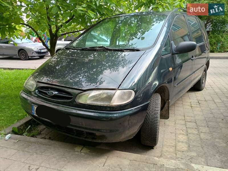 Минивэн Ford Galaxy 1996 в 