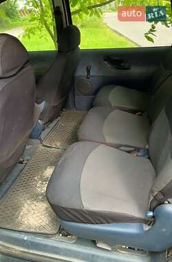 Минивэн Ford Galaxy 1996 в 