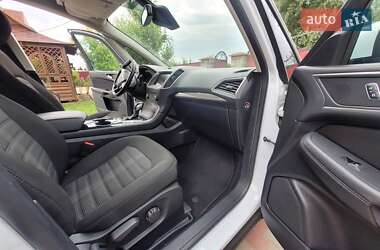 Минивэн Ford Galaxy 2015 в 