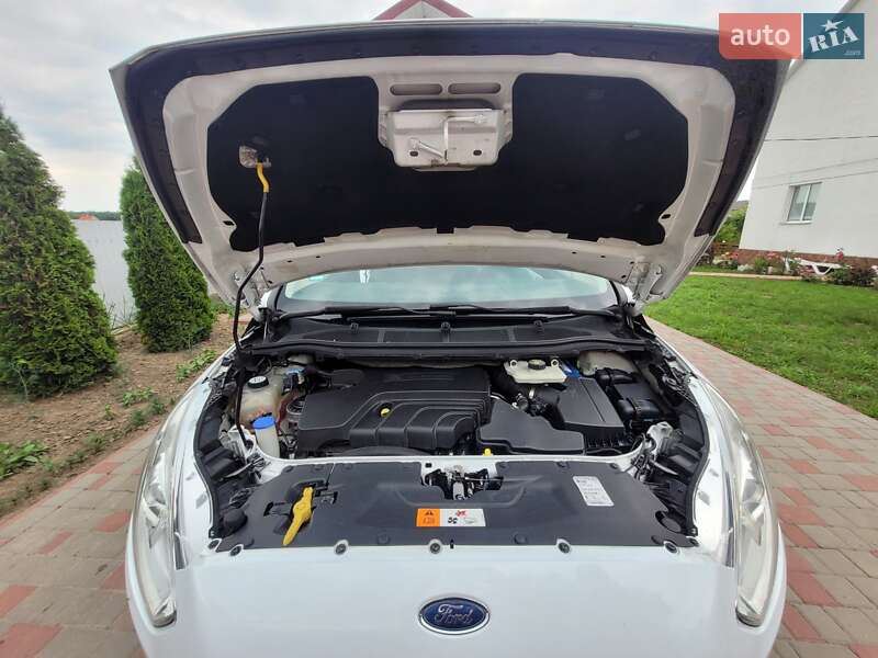 Минивэн Ford Galaxy 2015 в Новоднестровске фото 36 Минивэн Ford Galaxy 2015 в Новоднестровске