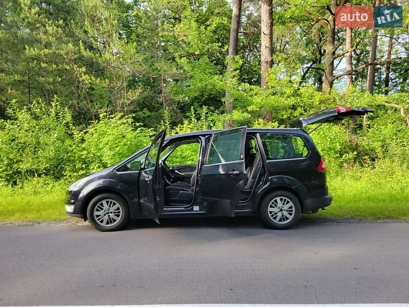 Минивэн Ford Galaxy 2007 в Киверцах