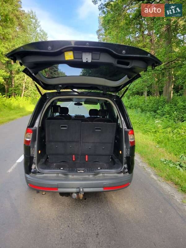 Минивэн Ford Galaxy 2007 в Киверцах
