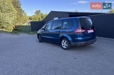 Минивэн Ford Galaxy 2006 в 