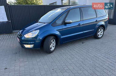 Минивэн Ford Galaxy 2006 в 