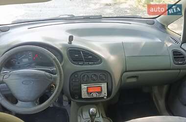 Минивэн Ford Galaxy 1997 в 