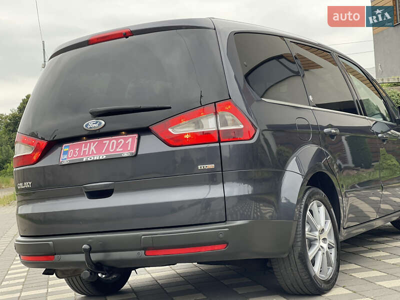 Минивэн Ford Galaxy 2010 в Стрые