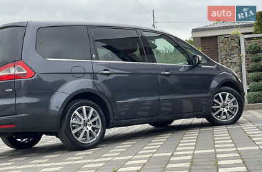 Минивэн Ford Galaxy 2010 в 