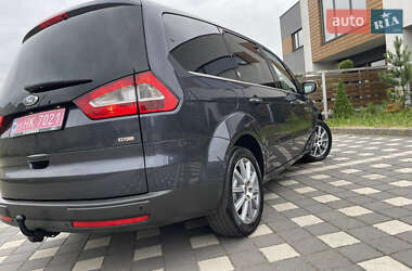 Минивэн Ford Galaxy 2010 в 