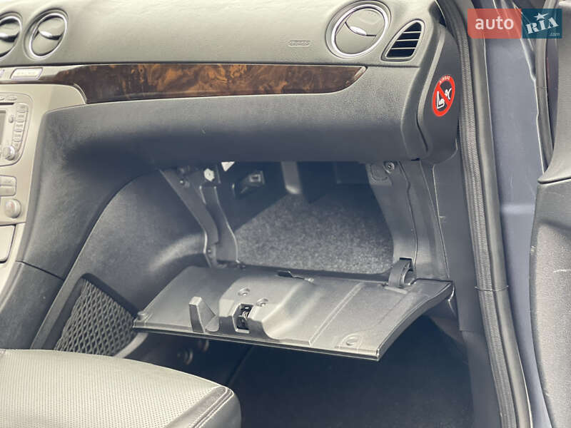 Минивэн Ford Galaxy 2010 в Стрые