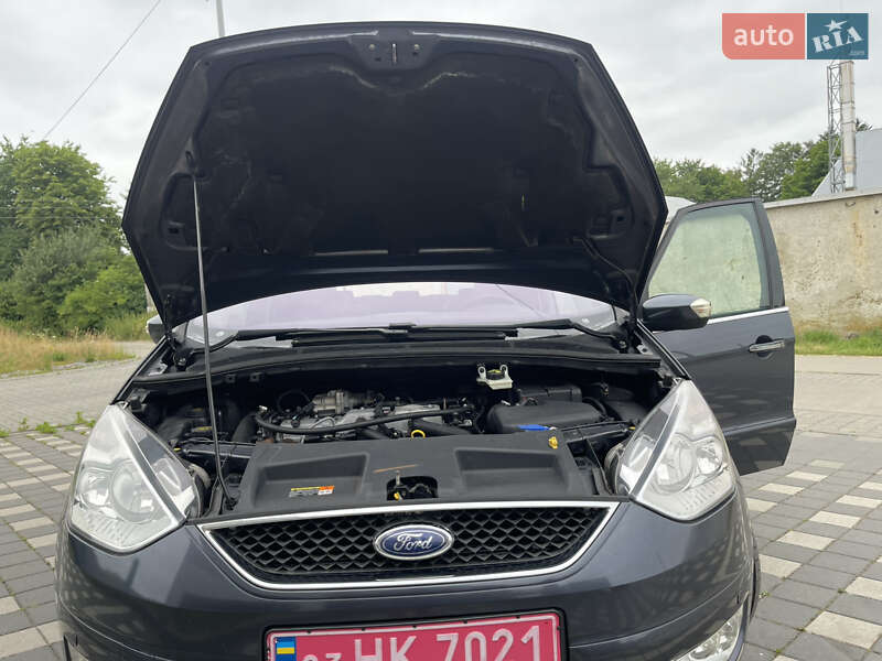 Минивэн Ford Galaxy 2010 в Стрые