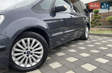Мінівен Ford Galaxy 2014 в 