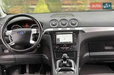 Мінівен Ford Galaxy 2014 в 
