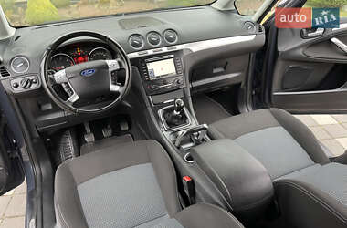Мінівен Ford Galaxy 2014 в 