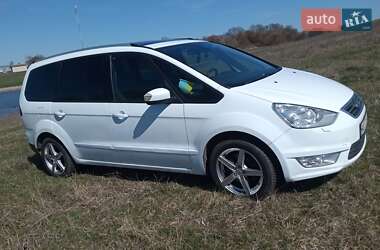 Минивэн Ford Galaxy 2013 в 