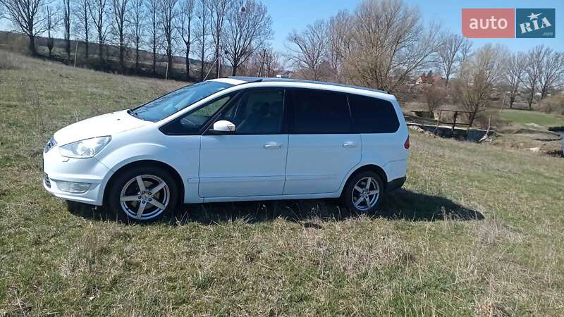 Мінівен Ford Galaxy 2013 в Іваничах