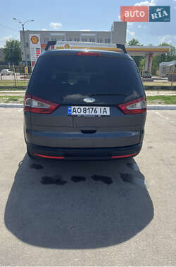 Минивэн Ford Galaxy 2007 в 
