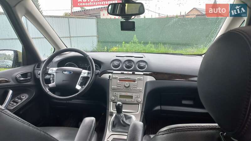 Мінівен Ford Galaxy 2006 в Сокалі
