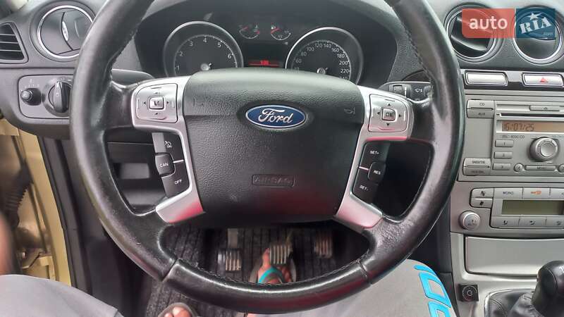 Мінівен Ford Galaxy 2006 в Сокалі