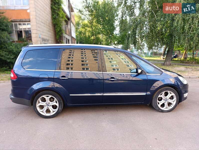 Минивэн Ford Galaxy 2010 в Ивано-Франковске