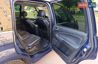 Минивэн Ford Galaxy 2010 в 