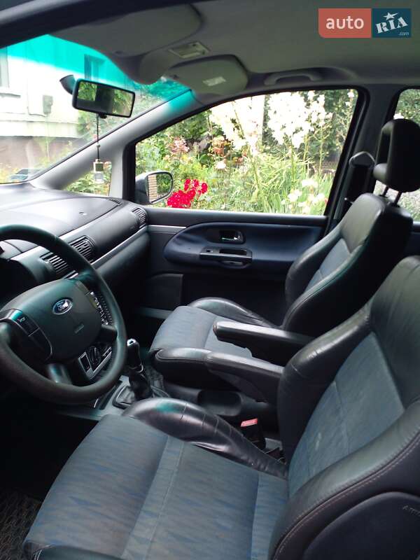 Минивэн Ford Galaxy 2002 в Луцке