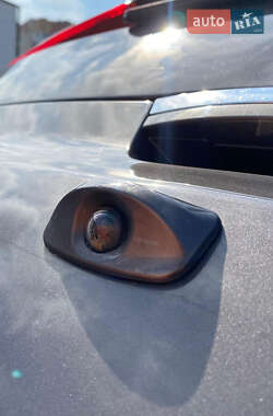 Минивэн Ford Galaxy 2013 в 