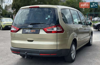 Минивэн Ford Galaxy 2006 в 
