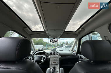 Минивэн Ford Galaxy 2006 в 