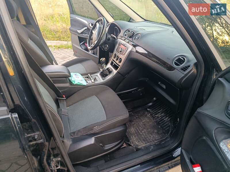 Минивэн Ford Galaxy 2011 в Самборе