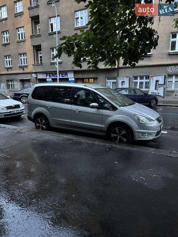 Минивэн Ford Galaxy 2010 в Ивано-Франковске