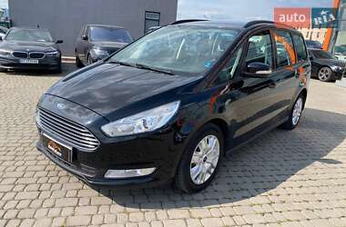 Минивэн Ford Galaxy 2017 в 