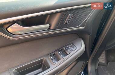 Минивэн Ford Galaxy 2017 в 