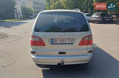Минивэн Ford Galaxy 2003 в 