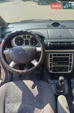 Минивэн Ford Galaxy 2003 в 