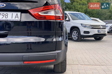 Минивэн Ford Galaxy 2013 в 