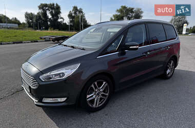 Минивэн Ford Galaxy 2017 в 
