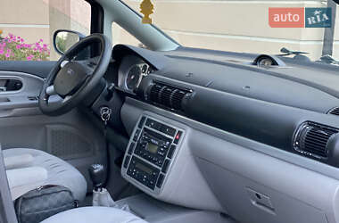 Минивэн Ford Galaxy 2001 в 