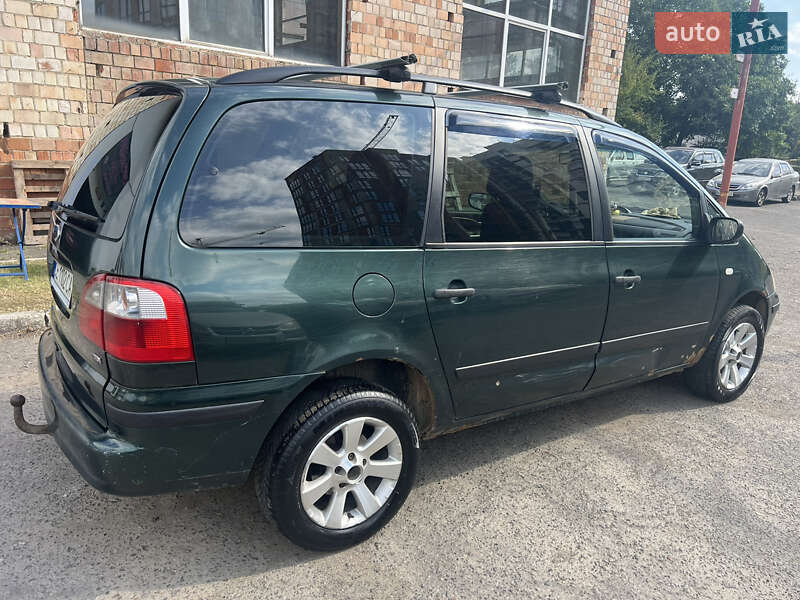 Минивэн Ford Galaxy 2003 в Черновцах