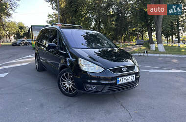 Минивэн Ford Galaxy 2010 в 