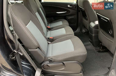 Минивэн Ford Galaxy 2010 в 