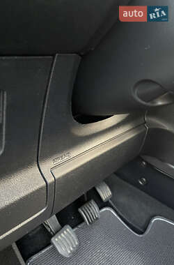 Минивэн Ford Galaxy 2014 в 